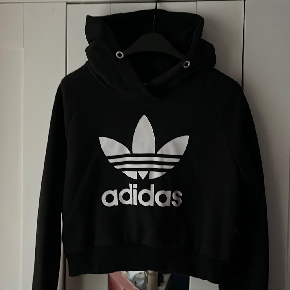 ADIDAS GIRLS HOODIE SWEATER BLACK SIZE SMALL IN GOOD CONDITION